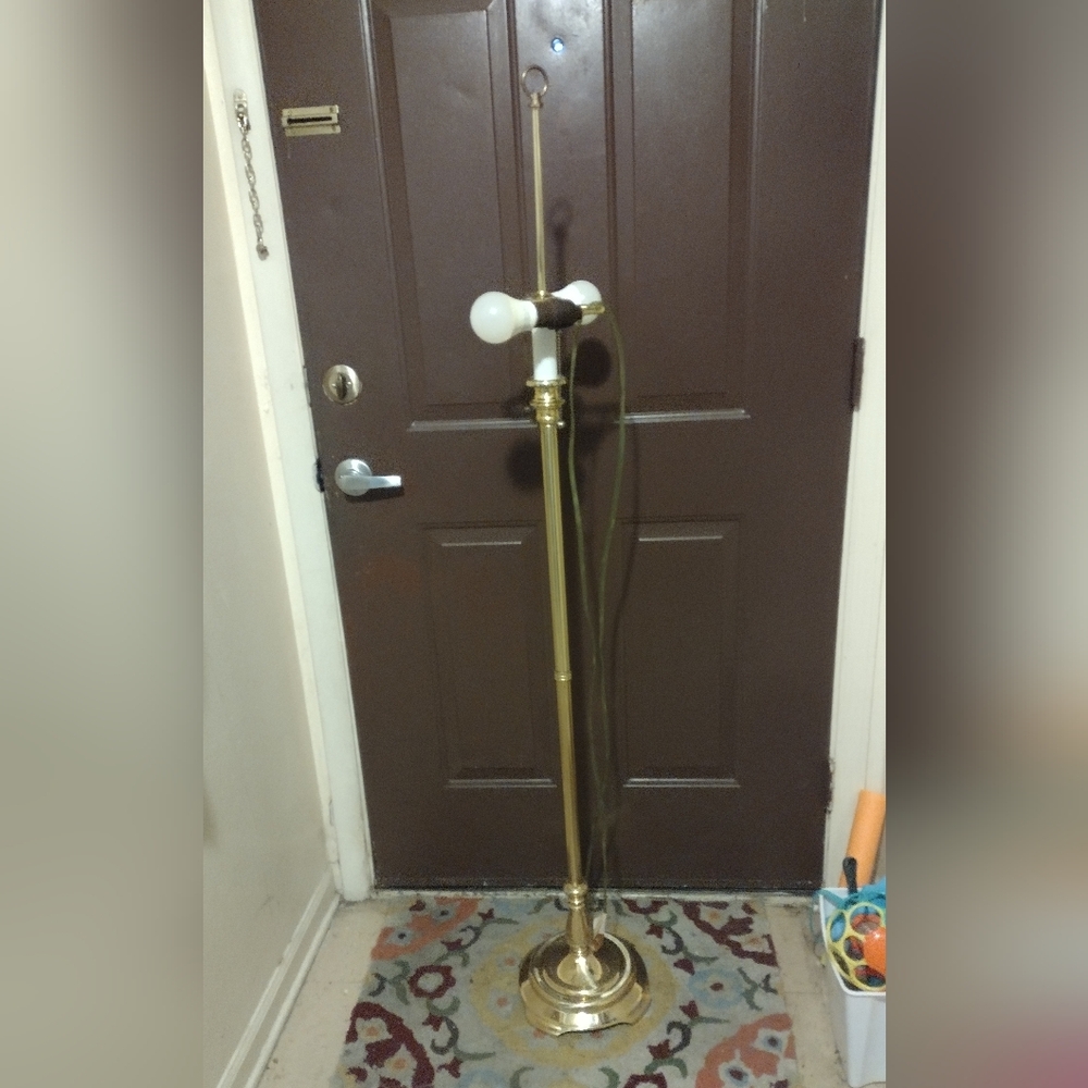 Elegant Gold Floor Lamp